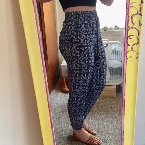 Forever 21 Pants - Forever 21 Harem Pants